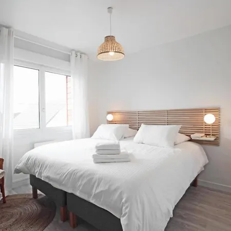 Douce 阿贡科塔因维尔