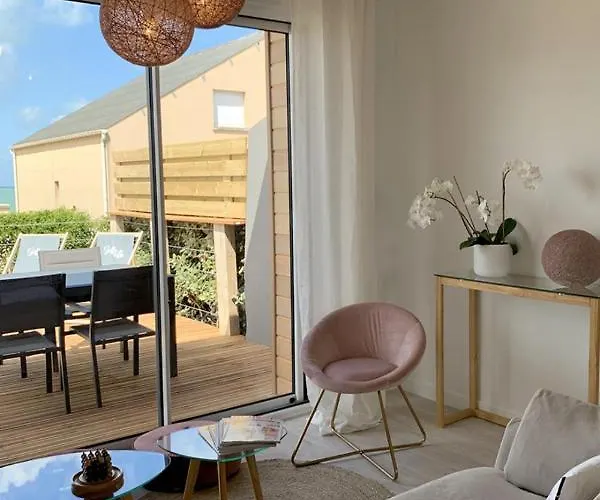 Holiday home Douce *